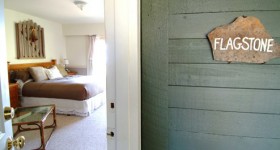 Flagstone-sign-and-room