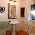 Studio-bathroom
