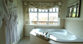 jacuzzi jacuzzi